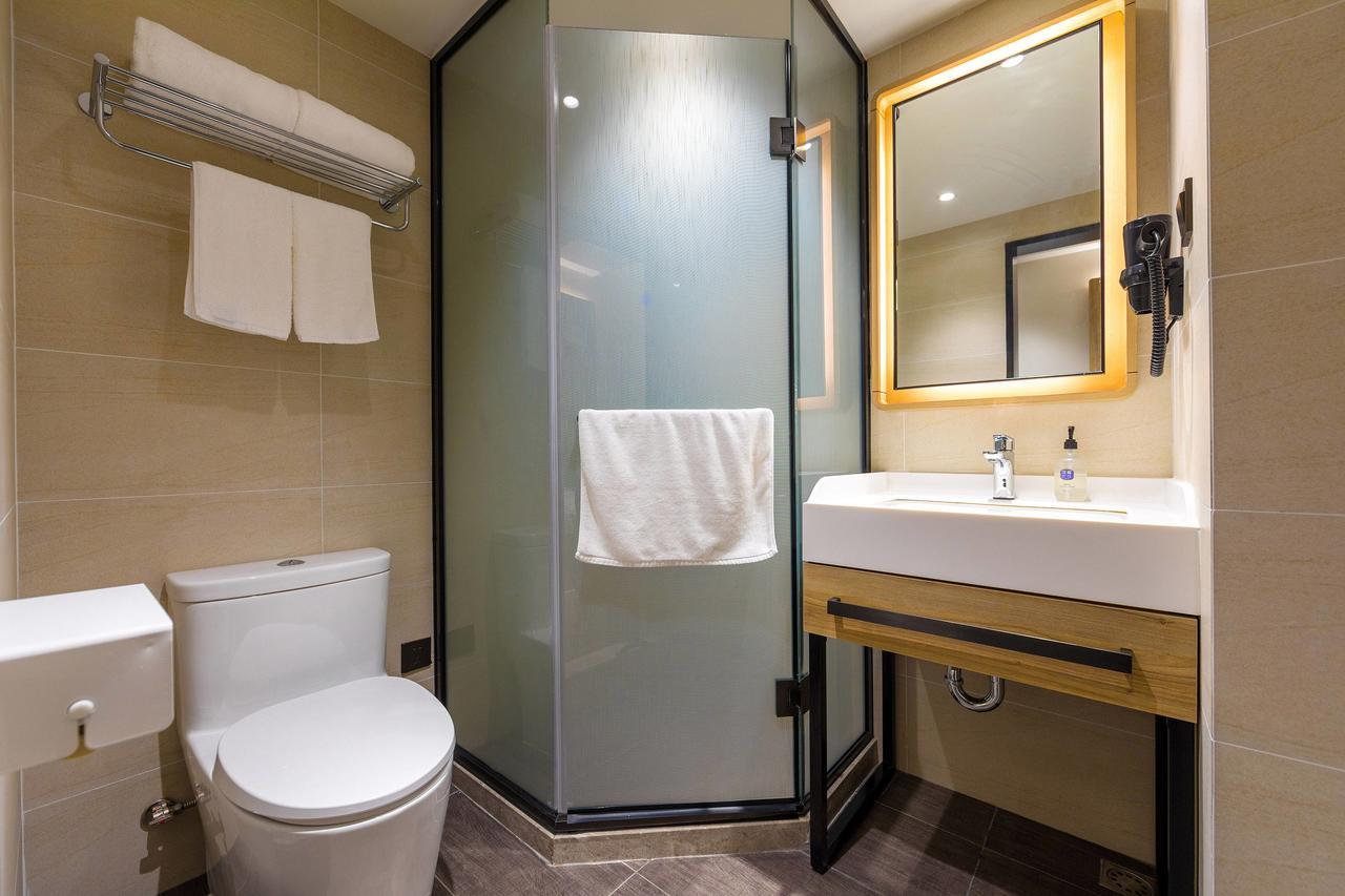 Hanting Premium Hotel Shanghai Dapu Bridge Riyueguang Shopping Mall Eksteriør billede