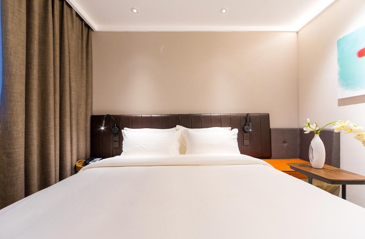 Hanting Premium Hotel Shanghai Dapu Bridge Riyueguang Shopping Mall Eksteriør billede